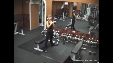 Stripping gal caught by security cam in the gym