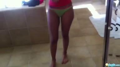 Luscious video of latina Yessie Sanchez2