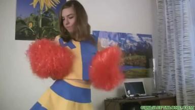 Cheerleader Alissa part 1