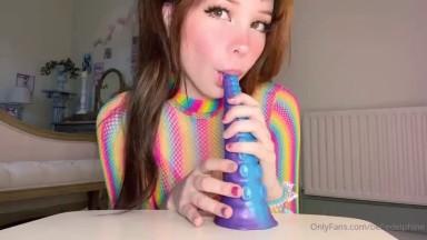 Belle Delphine amp8211 Alien Dildo Blowjob Video Leaked