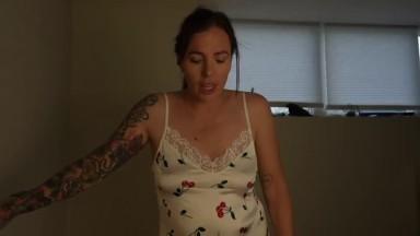 Yogabella amp8211 Tipsy Mom Fucks You