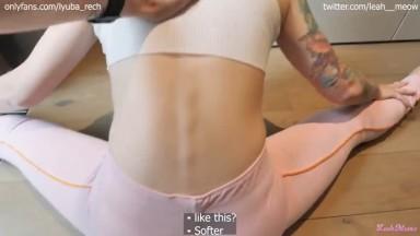 Leah Meow amp8211 Sister Asked For Help With Yoga How Do You Like My Leggings Cut